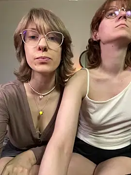 Jitoon_Exe Live XXX-Chat