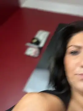 LittleMissEeve live XXX chat