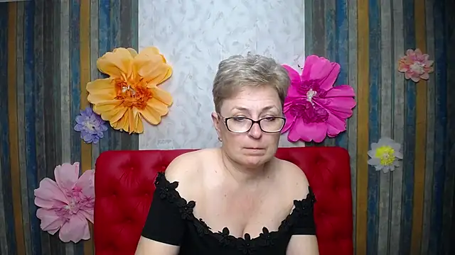 Živý XXX chat EmiliaGree