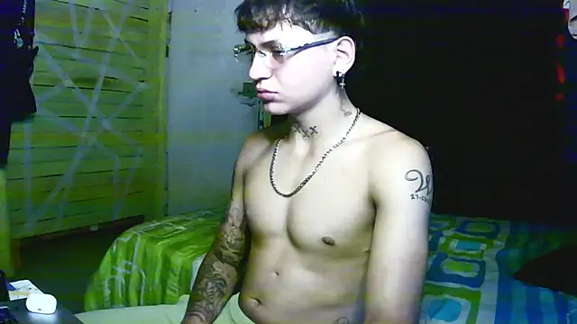 Ebebyjuan Webcam Show
