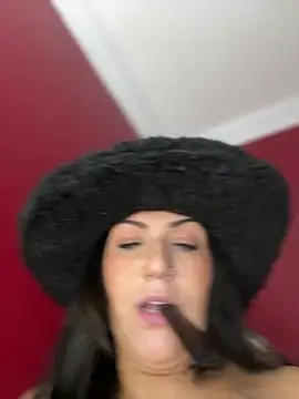 Živý XXX chat LittleMissEeve