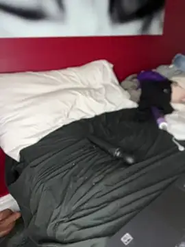 Chat XXX en directo de LittleMissEeve