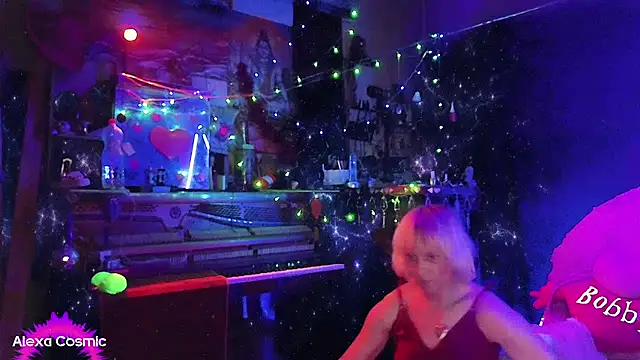 Alexa_Cosmic Pertunjukan Webcam