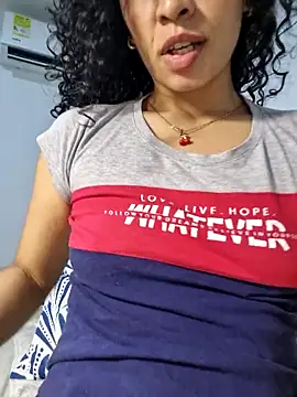 دردشة VelvetCurls الجنسية المباشرة