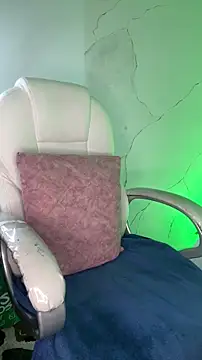 دردشة NiickyJones الجنسية المباشرة