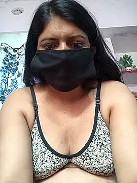 Funcouple0069's Webcam Show