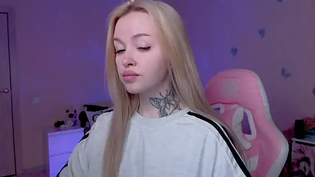 Naughty_Mable: онлайн-секс-чат