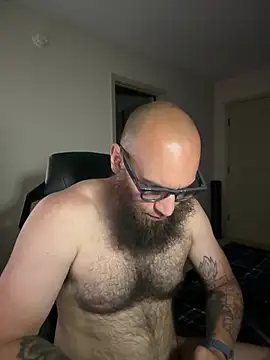 Czat XXX na żywo – MastaWolfy