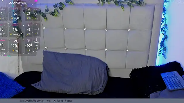 nate_love7: διαδικτυακό σόου στην κάμερα