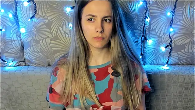 XXX chat uživo modela MaggieCake