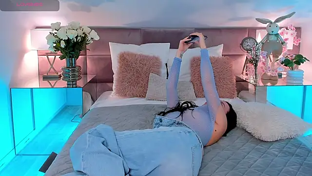 XXX chat uživo modela MiaMuse