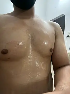 XXX chat uživo modela Zayn_71