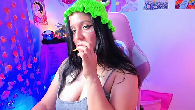 naharasollerのライブXXXチャット