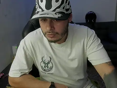 ragnar_lothbrok777's Live XXX Chat