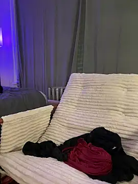 Heyalexaaa_love's Webcam Show