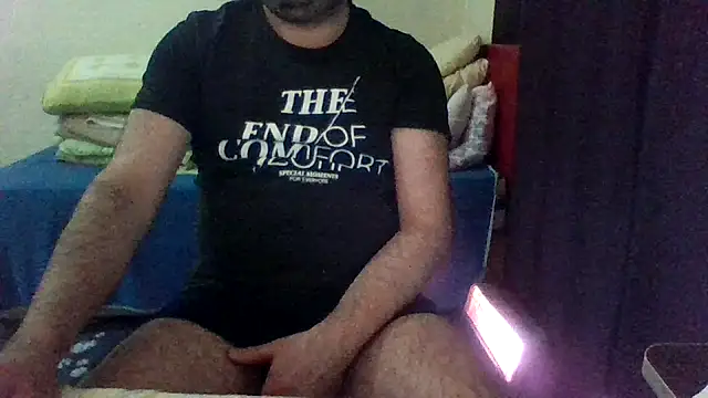 st206boy Adlı Modelin Web Kamerası Şovu