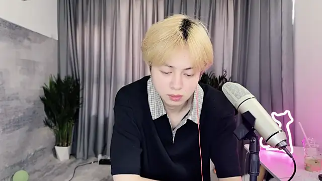 hafabva élő XXX-chatje