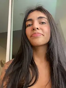 DaphneUwu webkamerás műsora