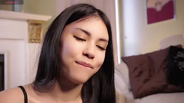 XXX chat uživo modela SulemaNeugin