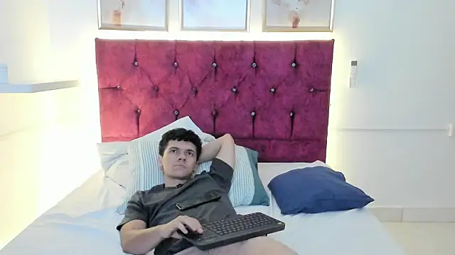 Show de webcam de Noah_Rodrigez