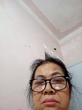 Hotestlove's Webcam Show