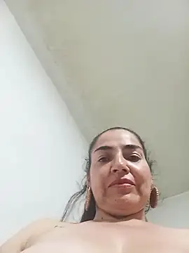 MaryRoze_ élő XXX-chatje