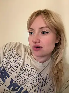 seeunexttuesday লাইভ XXX চ্যাট