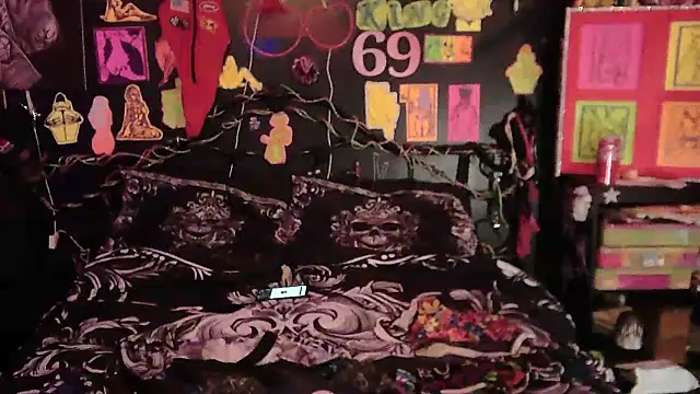 Chat XXX Live Splash_Queen420