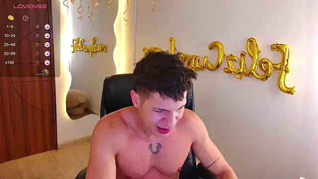 XXX chat uživo modela harrisoncuper