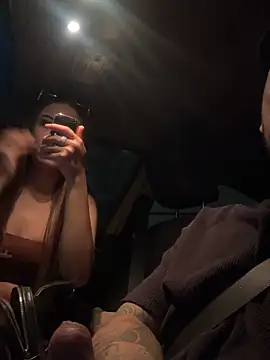 Show modela lindaandtony na web-kameri