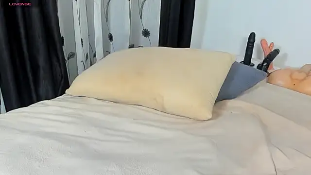 Chat XXX Live CREAMY_BUBBLEGUM