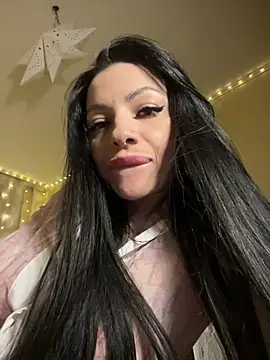 Layana_Ro Live XXX-Chat