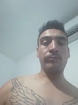 Leooo1722 élő XXX-chatje