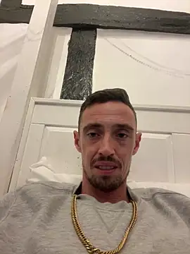 MeJross: онлайн-секс-чат