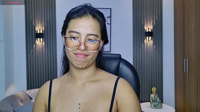 Онлайн чат XXX raven_stonee