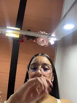 IrisFyre Obrolan Langsung XXX