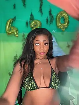 Blazerina Show in webcam