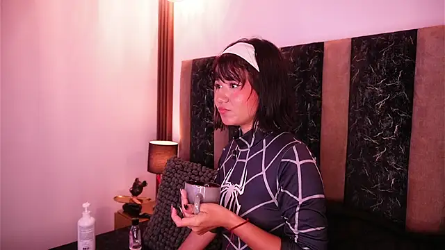 دردشة Ivi_Aiko الجنسية المباشرة