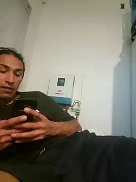 LargeDominoes Webcamshow