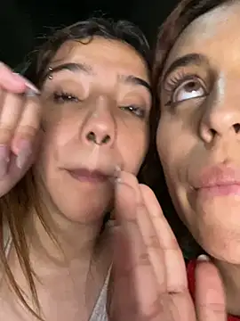 دردشة Katee_Jones الجنسية المباشرة