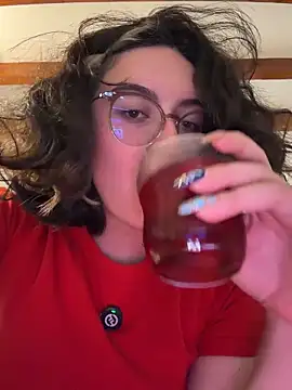 Katheerine: απευθείας συνομιλία ΧΧΧ