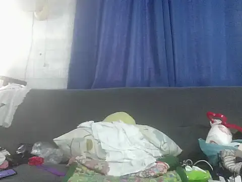 Chat +18 de xloverboobsx ao vivo