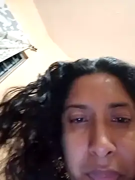 hotaniani's Live XXX Chat