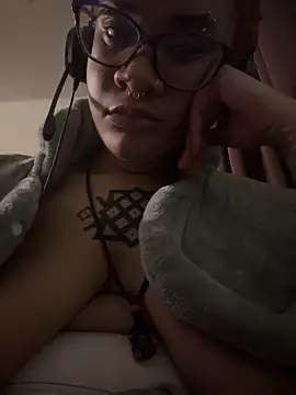 Czat XXX na żywo – nickytheehawtie