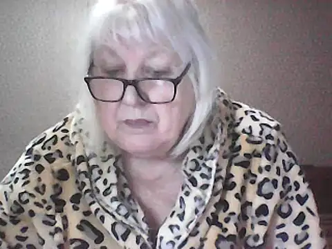 Alexia64231 现场XXX聊天