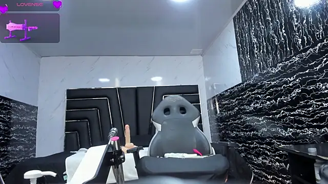 Chat +18 de Ladyy_Scarlett ao vivo