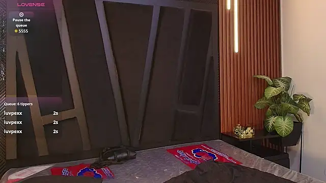 Oliver_Laurent_ Chat XXX in diretta