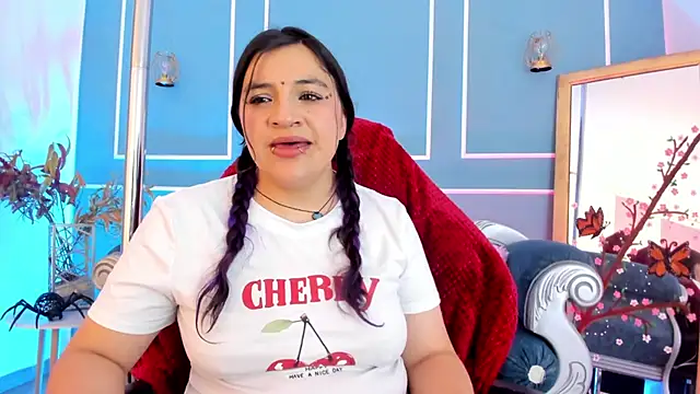 TaraTaylorr Chat XXX in diretta