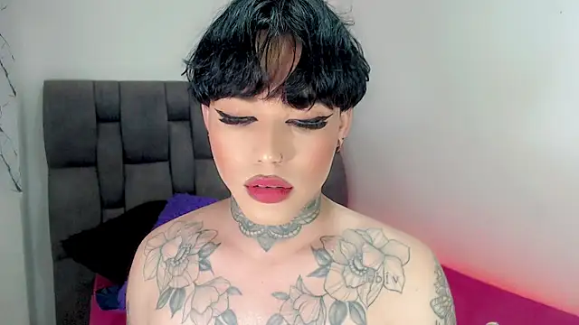 Show modela little_star_porn na web-kameri