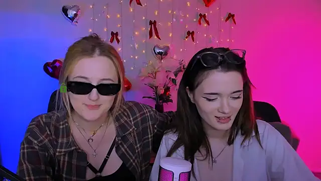 Онлайн чат XXX liana_kisses